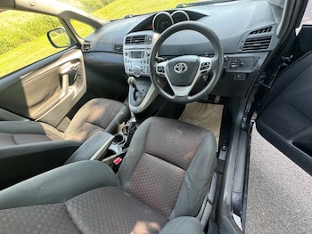 Used Toyota Verso 2011 for sale - 78966671: Photo