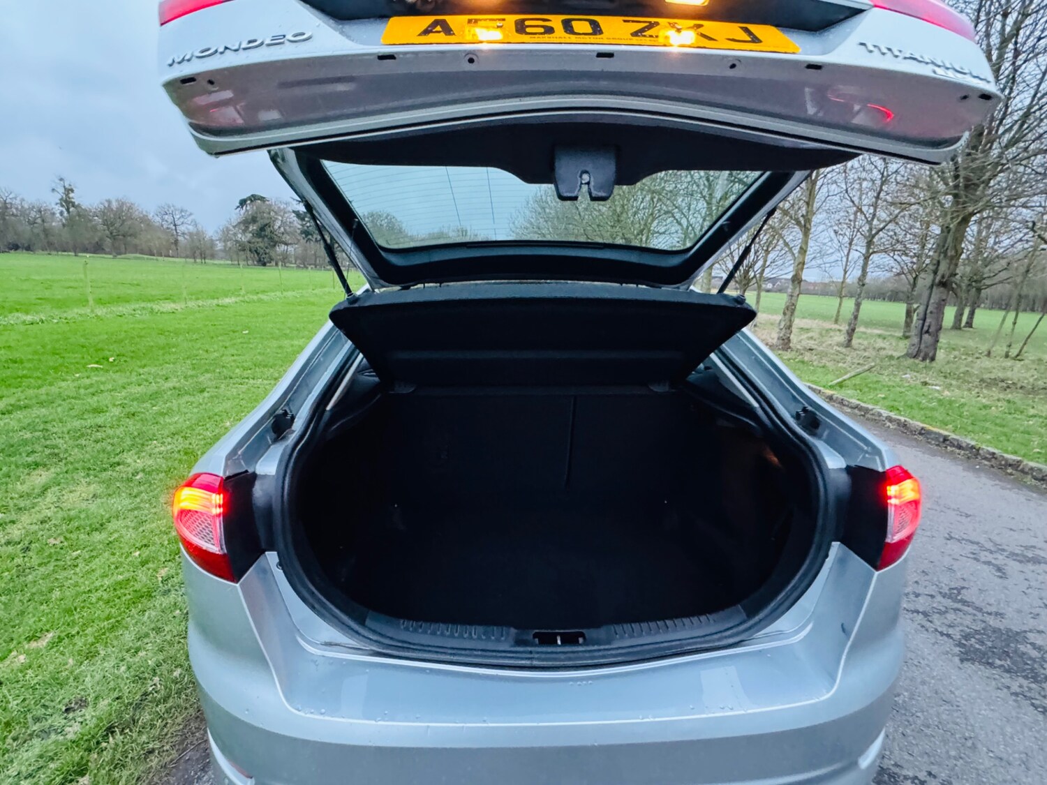 Used Ford Mondeo 2010 for sale - 77565186: Photo 21