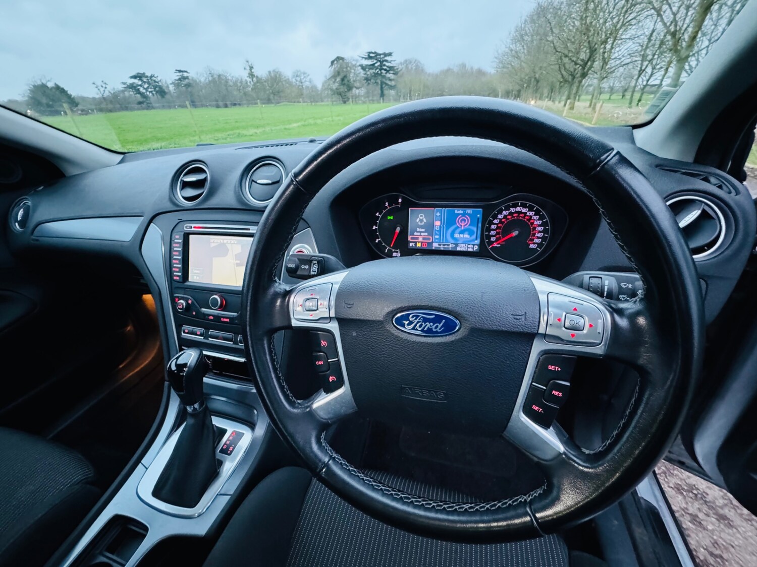 Used Ford Mondeo 2010 for sale - 77565186: Photo 38