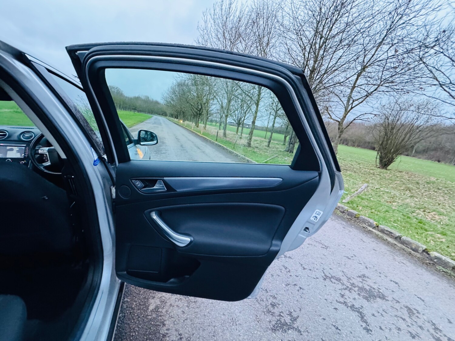 Used Ford Mondeo 2010 for sale - 77565186: Photo 45