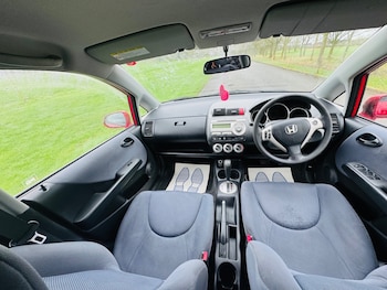 Used Honda Jazz 2006 for sale - 78085681: Photo