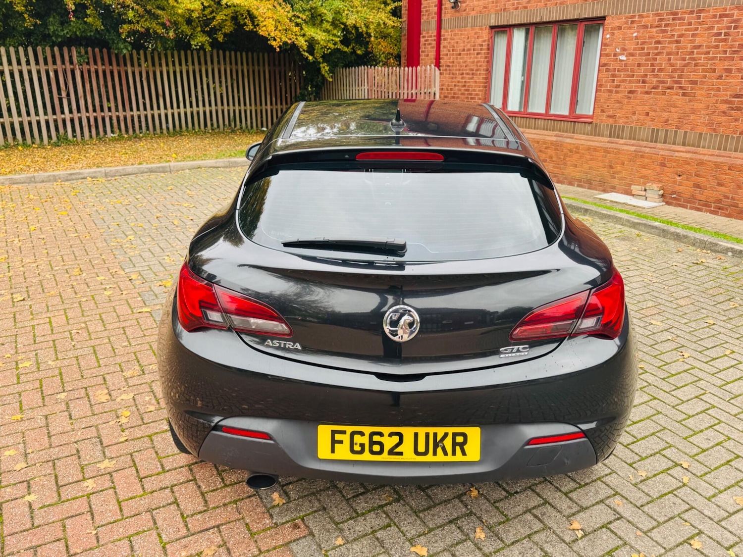 Used Vauxhall Astra GTC 2012 for sale - 76307427: Photo 14