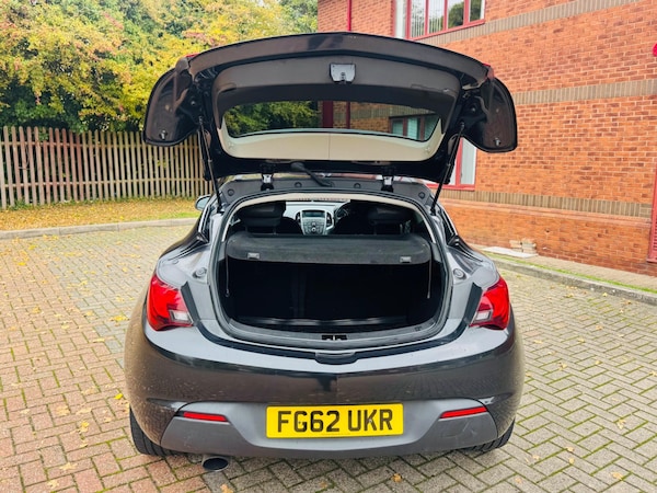 Used Vauxhall Astra GTC 2012 for sale - 76307427: Photo 18