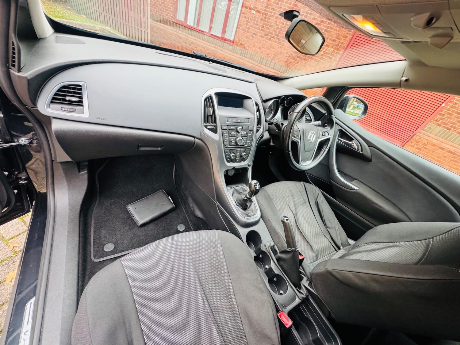 Used Vauxhall Astra GTC 2012 for sale - 76307427: Photo 24