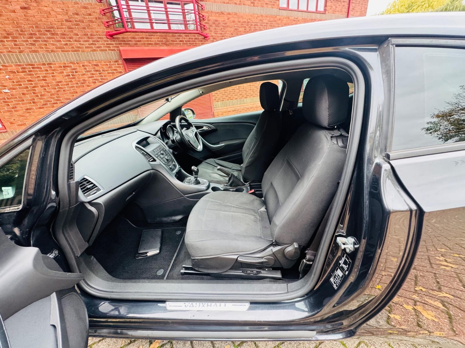 Used Vauxhall Astra GTC 2012 for sale - 76307427: Photo 26