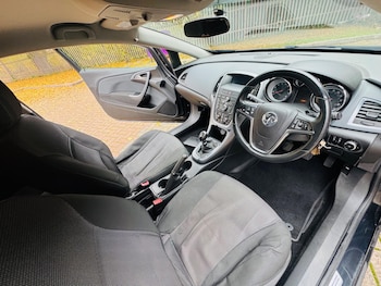 Used Vauxhall Astra GTC 2012 for sale - 76307427: Photo 3