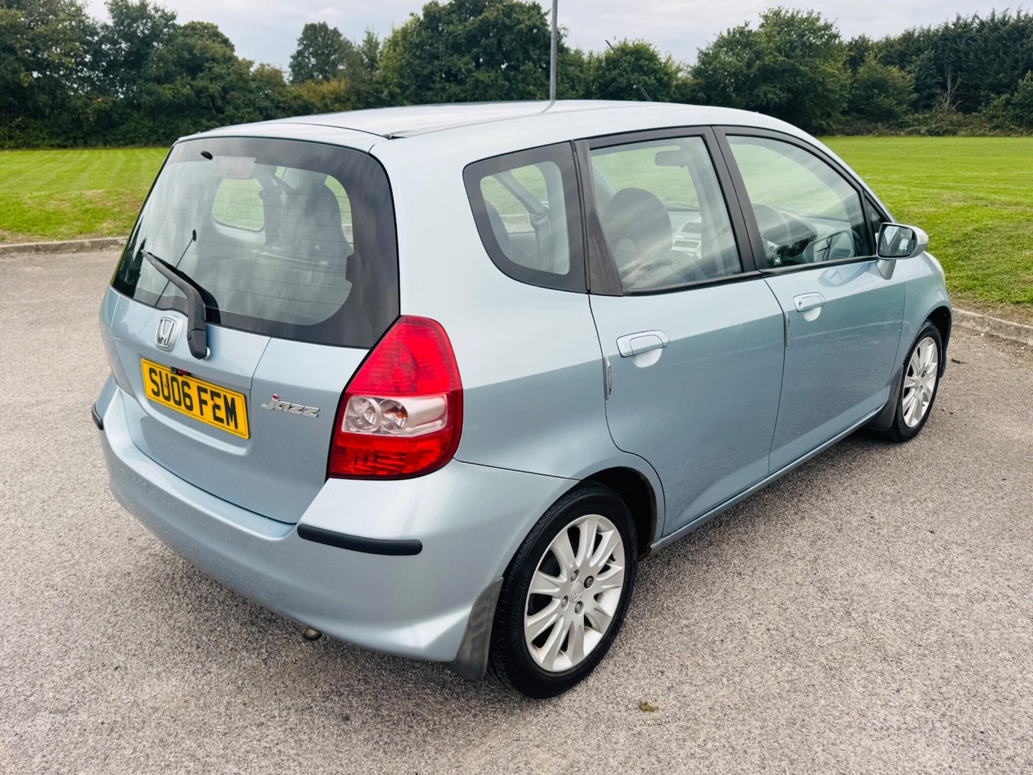 Used Honda Jazz 2006 for sale - 76377656: Photo 2
