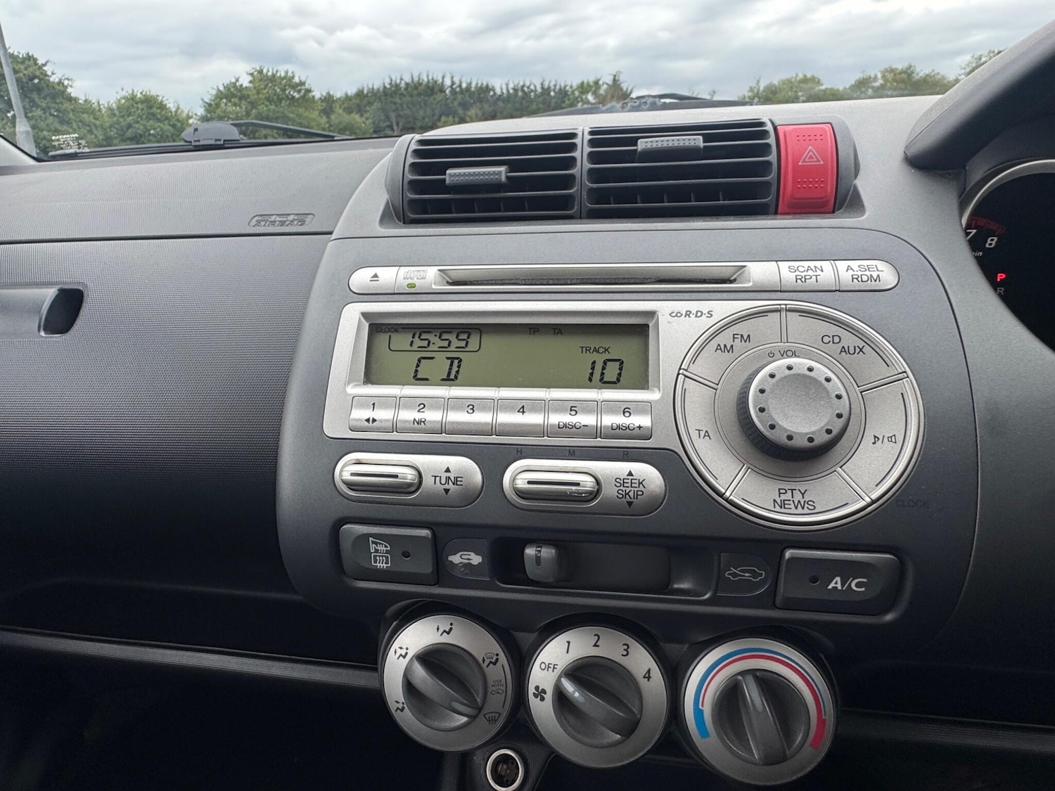 Used Honda Jazz 2006 for sale - 76377656: Photo 29