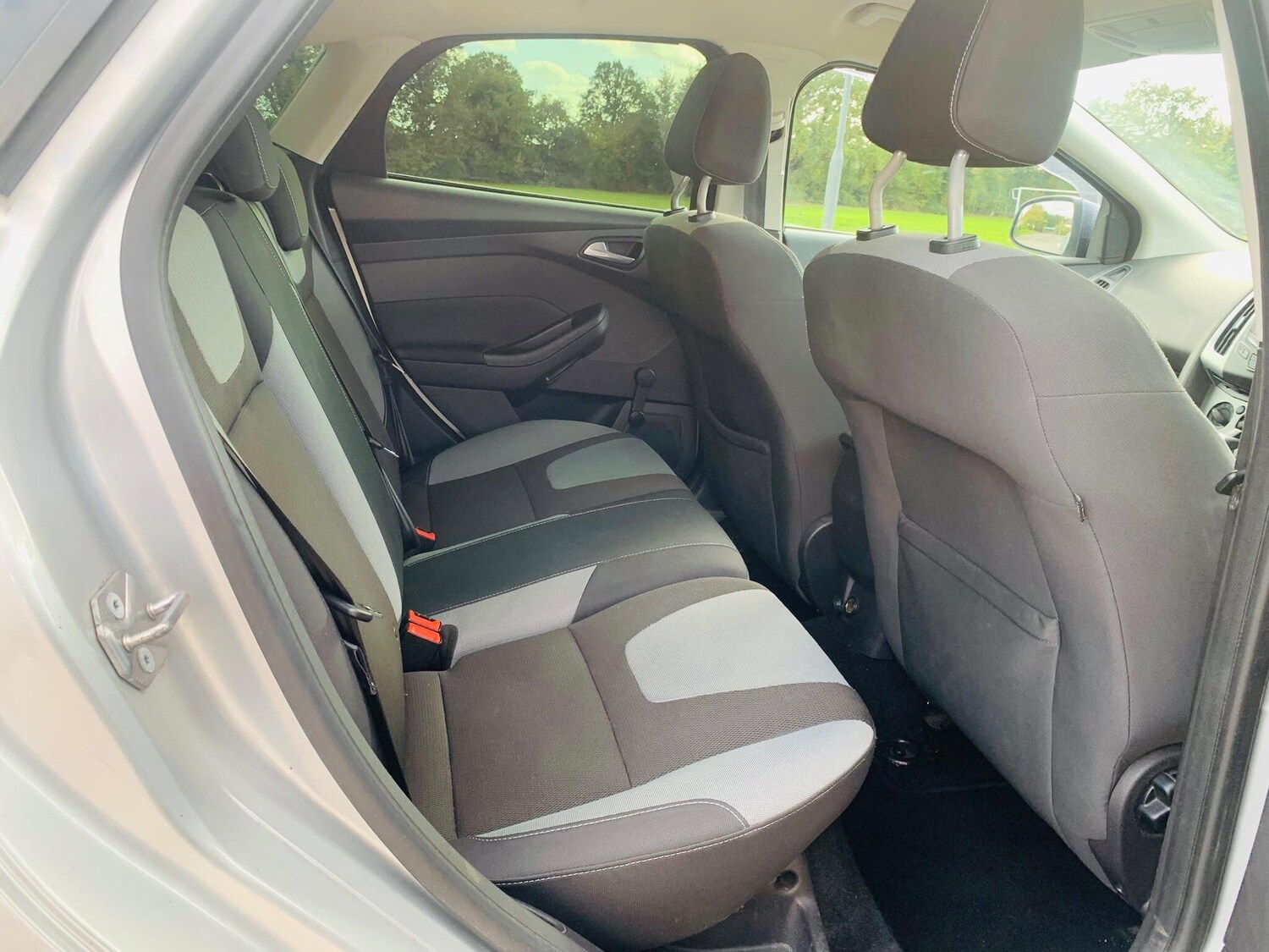 Used Ford Focus 2011 for sale - 76370957: Photo 23