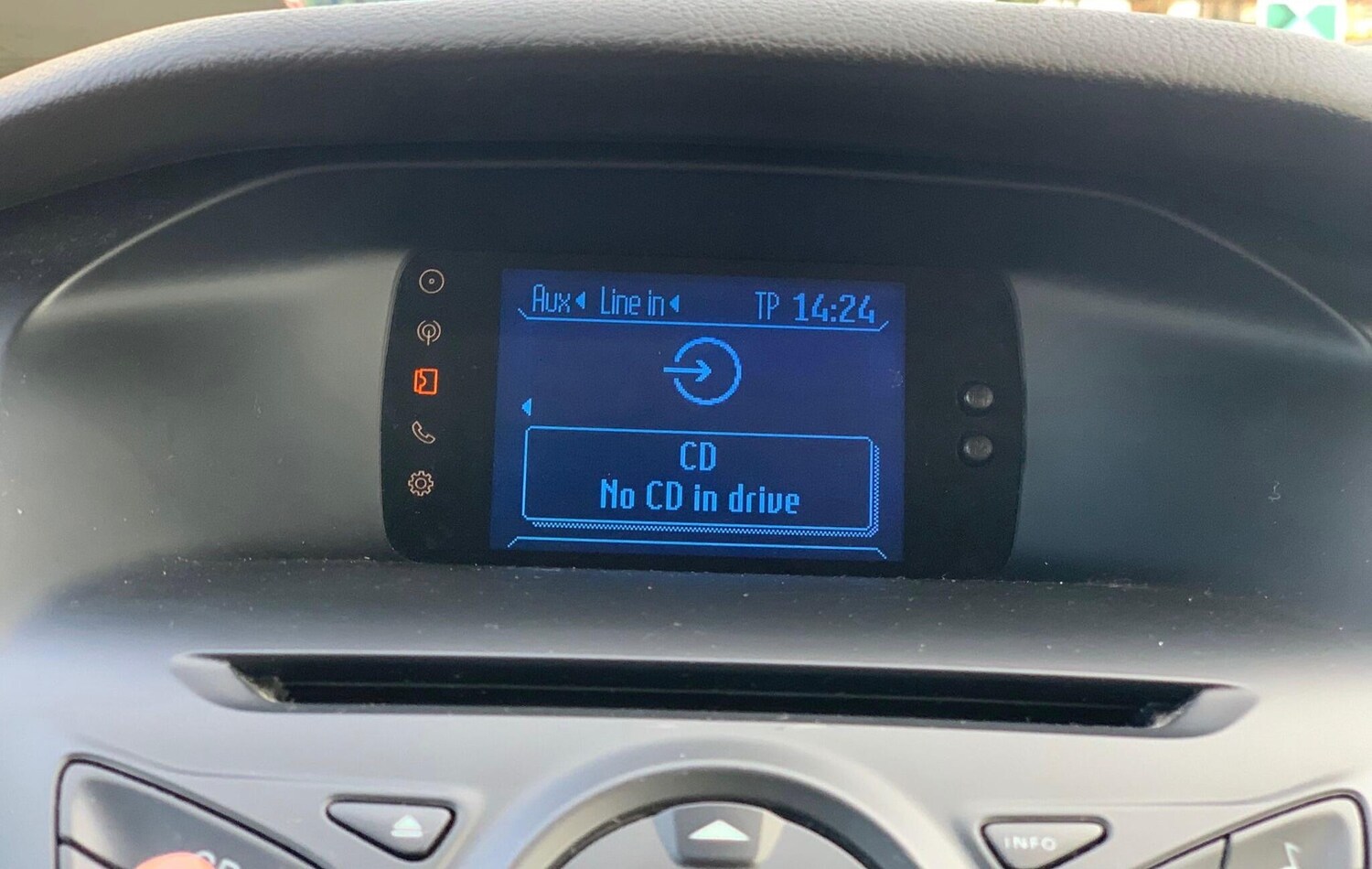 Used Ford Focus 2011 for sale - 76370957: Photo 32