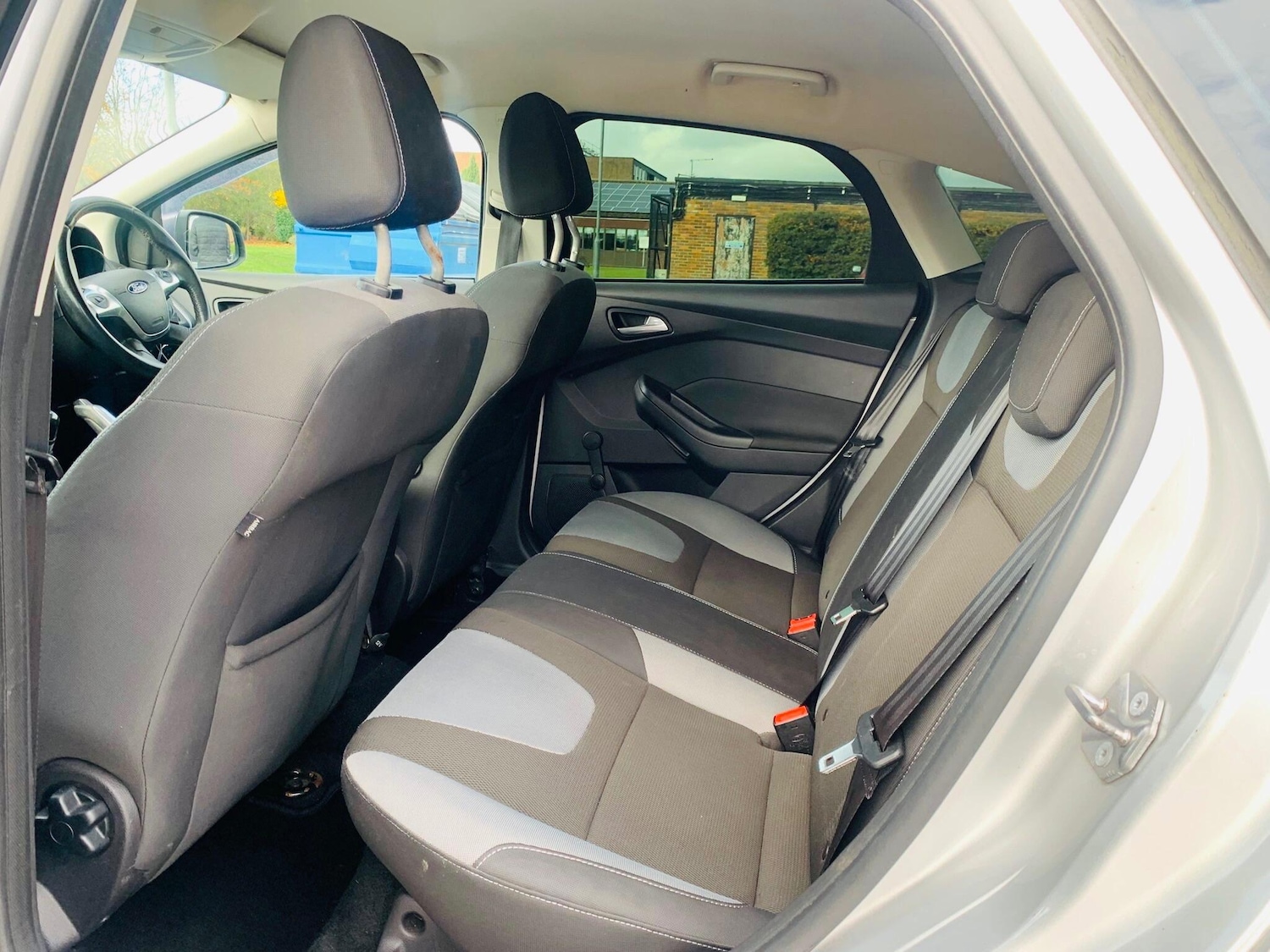 Used Ford Focus 2011 for sale - 76370957: Photo 33