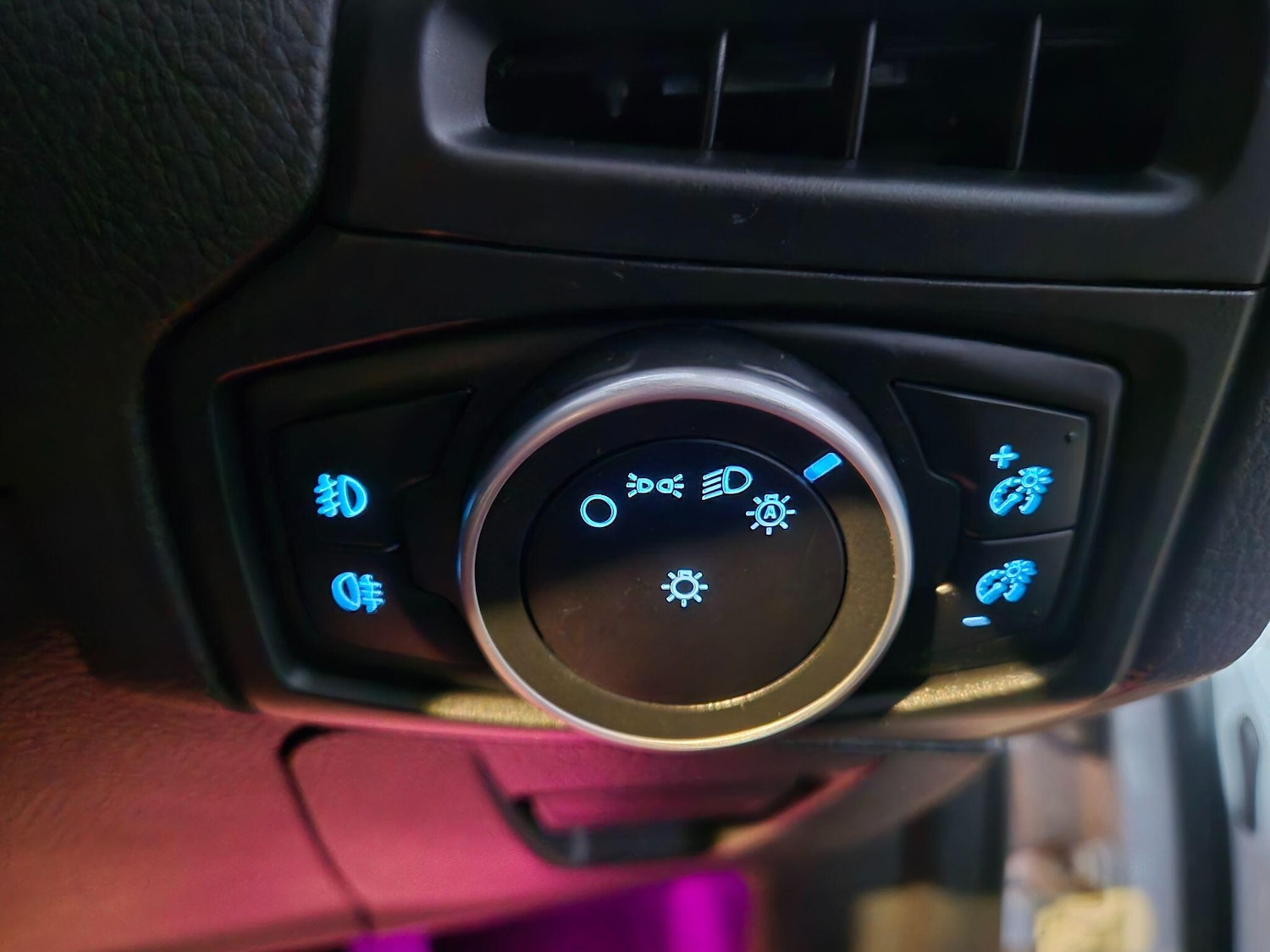 Used Ford Focus for sale - 76728230: Photo 20