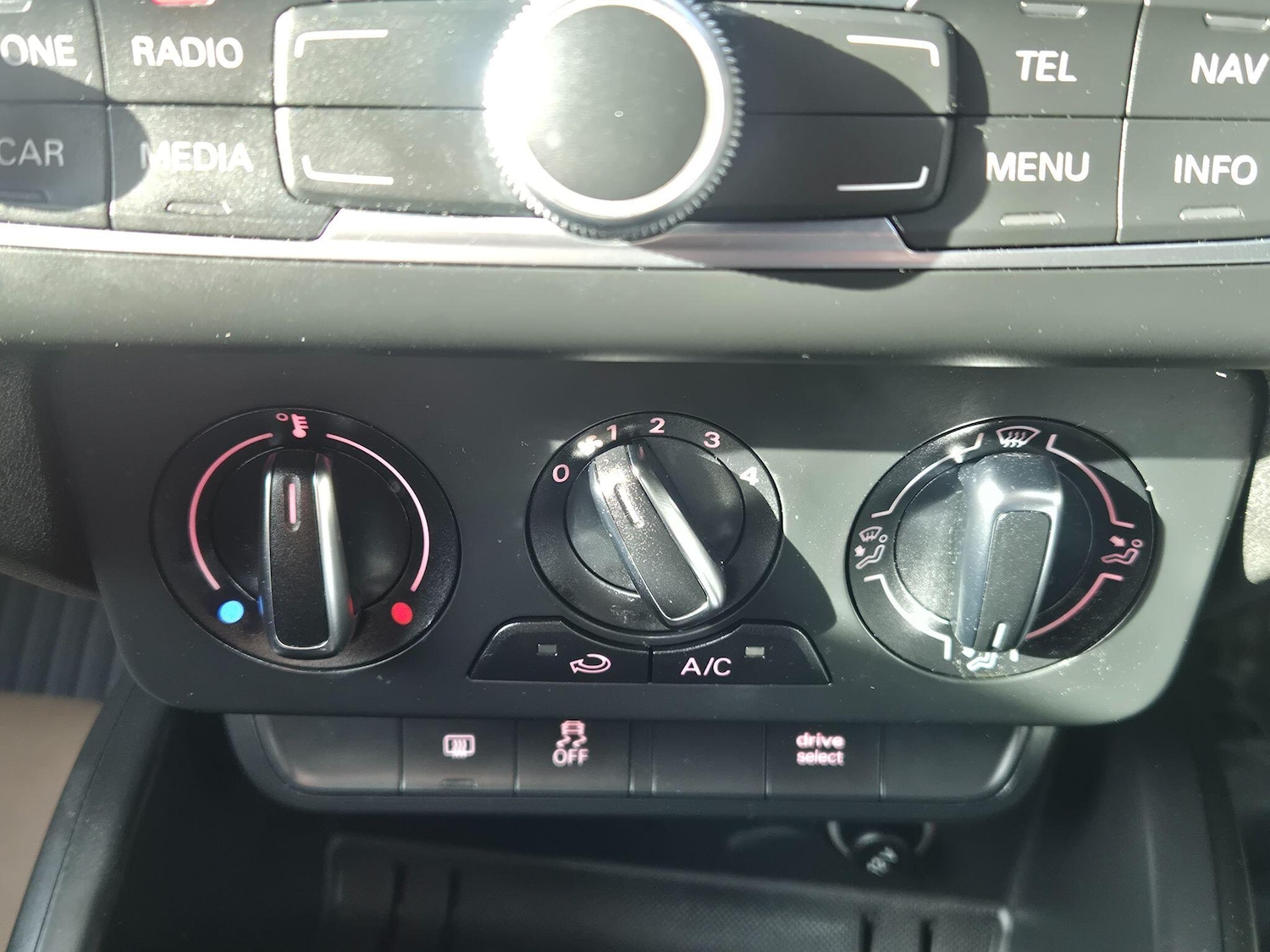 Used Audi A1 2015 for sale - 77637648: Photo 30