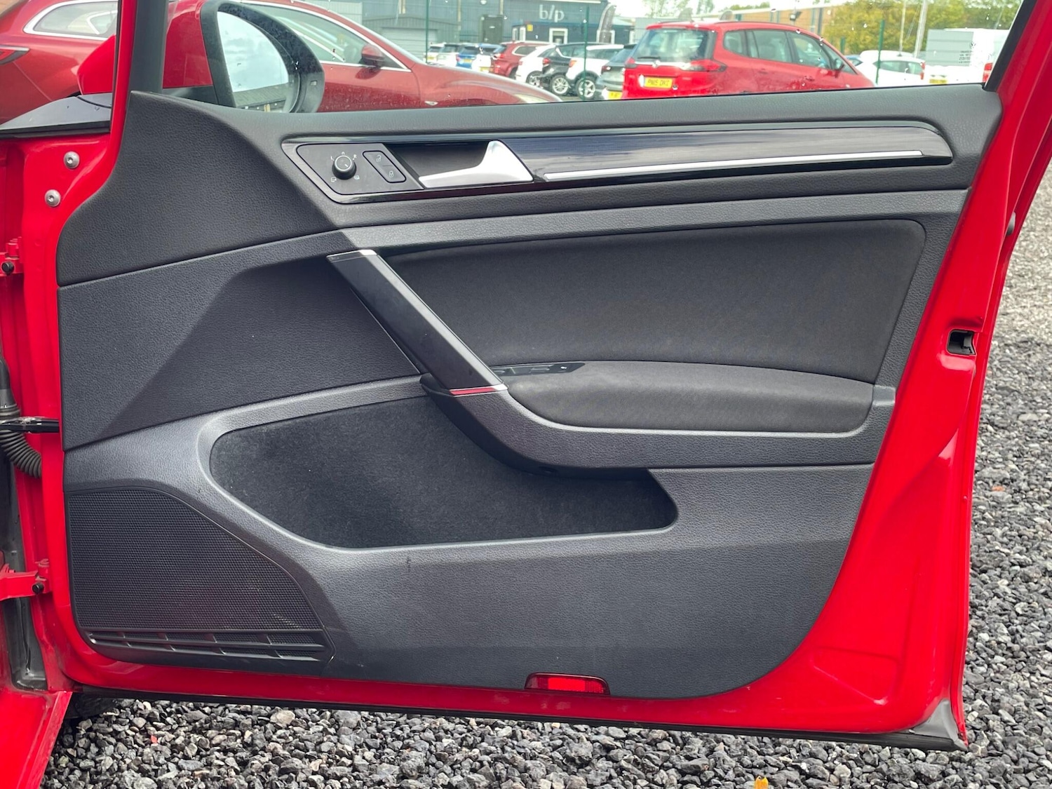 Used Volkswagen Golf 2018 for sale - 75964492: Photo 11