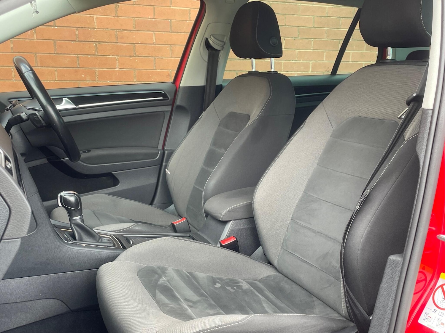 Used Volkswagen Golf 2018 for sale - 75964492: Photo 29