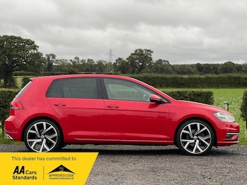 Used Volkswagen Golf 2018 for sale - 75964492: Photo