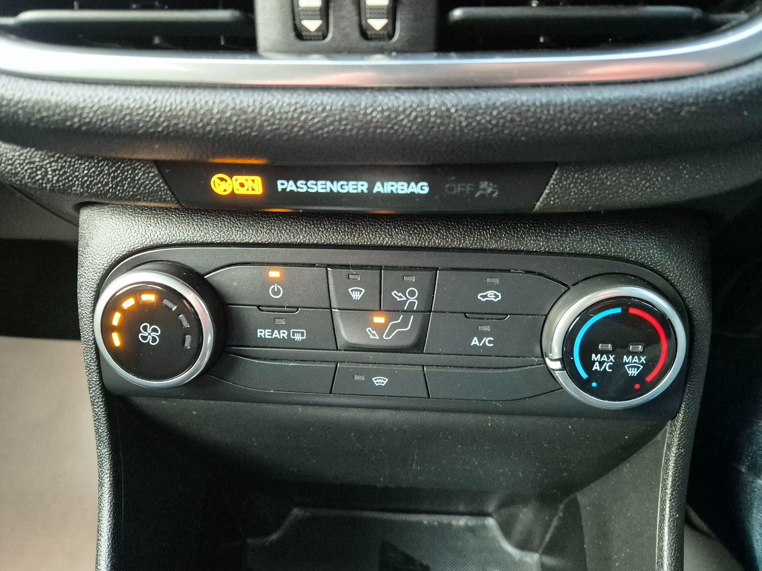 Used Ford Fiesta 2018 for sale - 77598995: Photo 24