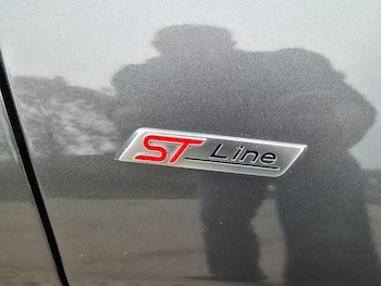 Used Ford Fiesta 2016 for sale - 76423659: Photo