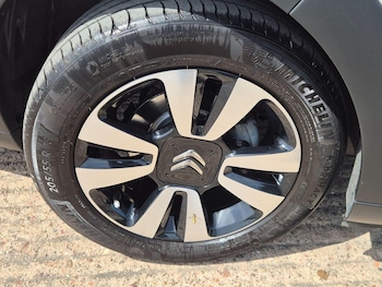 Used Citroen C3 2023 for sale - 78741048: Photo