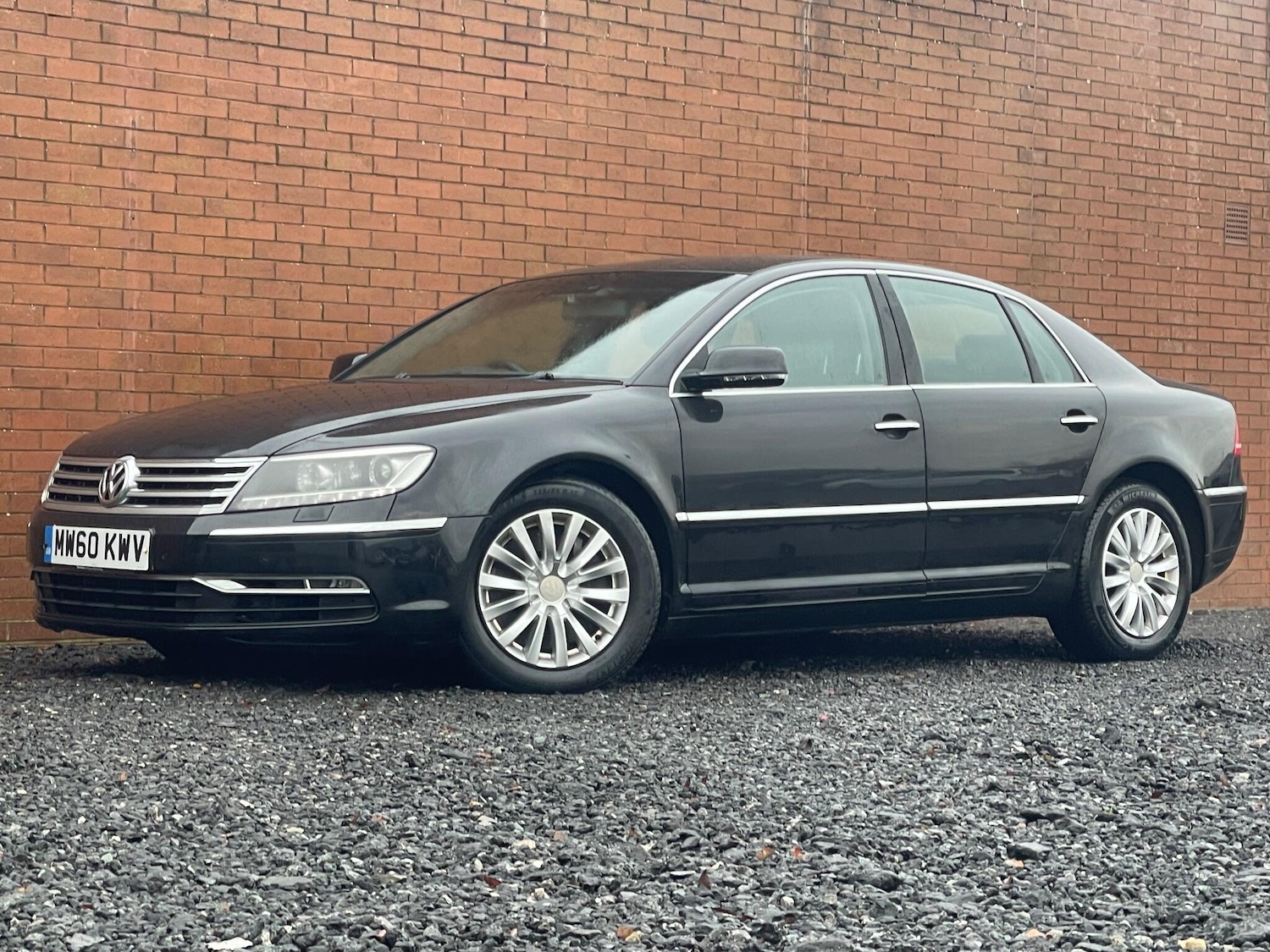 Used Volkswagen Phaeton 2011 for sale - 77537920: Photo 32