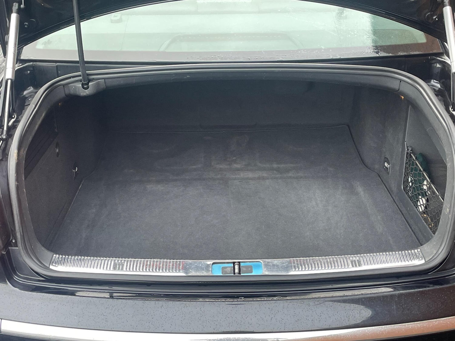 Used Volkswagen Phaeton 2011 for sale - 77537920: Photo 35