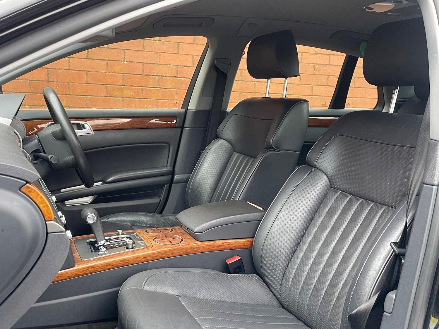 Used Volkswagen Phaeton 2011 for sale - 77537920: Photo 39