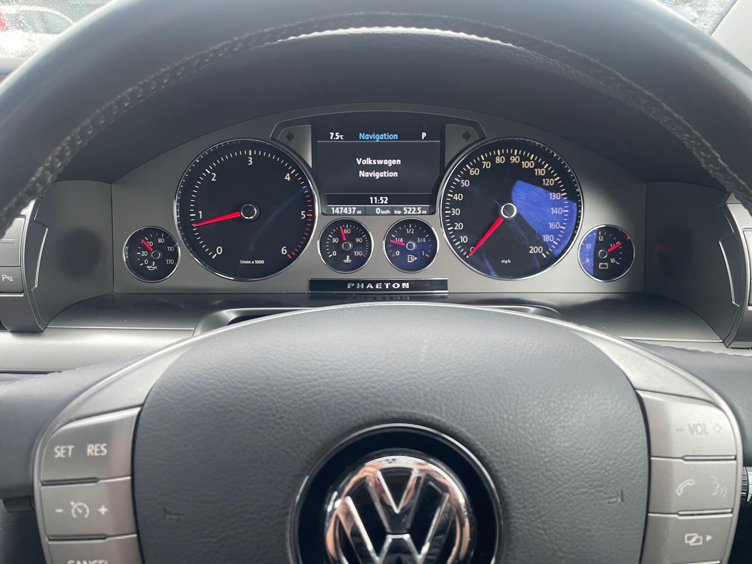 Used Volkswagen Phaeton 2011 for sale - 77537920: Photo 56