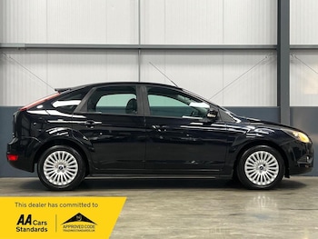 Used Ford Focus 2009 for sale - 75563690: Photo