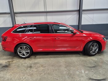 Used Skoda Superb 2015 for sale - 75478550: Photo