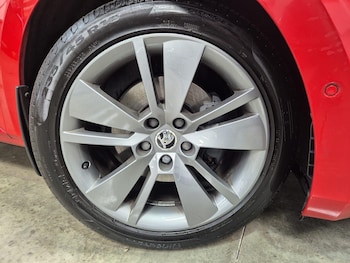 Used Skoda Superb 2015 for sale - 75478550: Photo