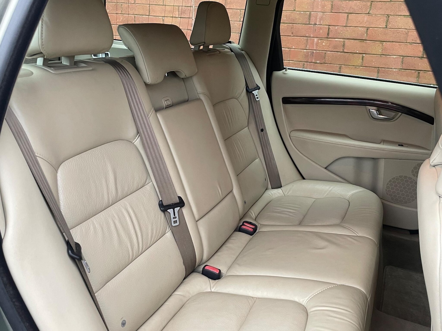 Used Volvo V70 2011 for sale - 77029614: Photo 15