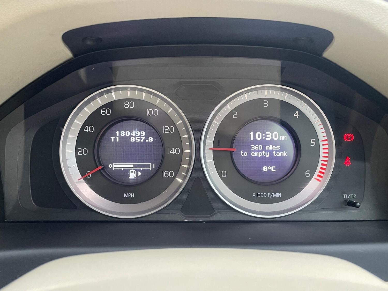 Used Volvo V70 2011 for sale - 77029614: Photo 23