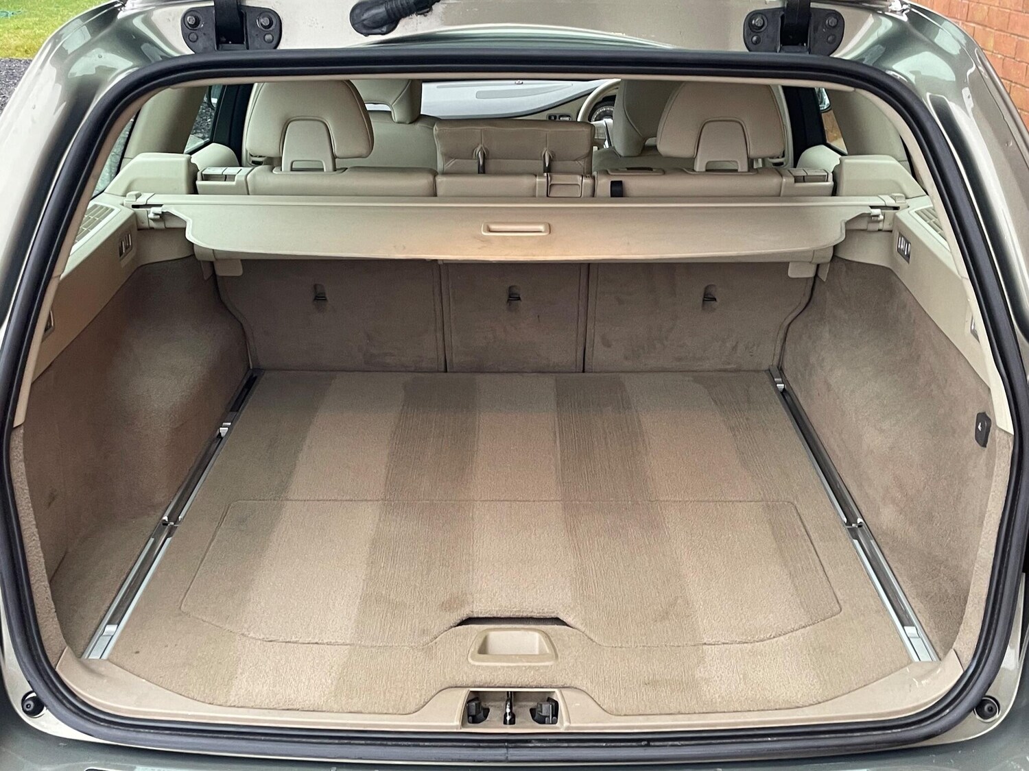 Used Volvo V70 2011 for sale - 77029614: Photo 36