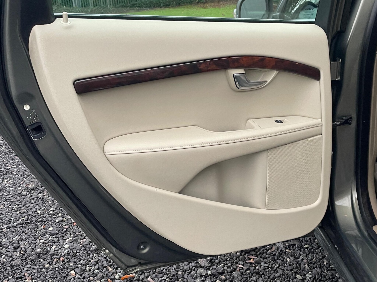 Used Volvo V70 2011 for sale - 77029614: Photo 43