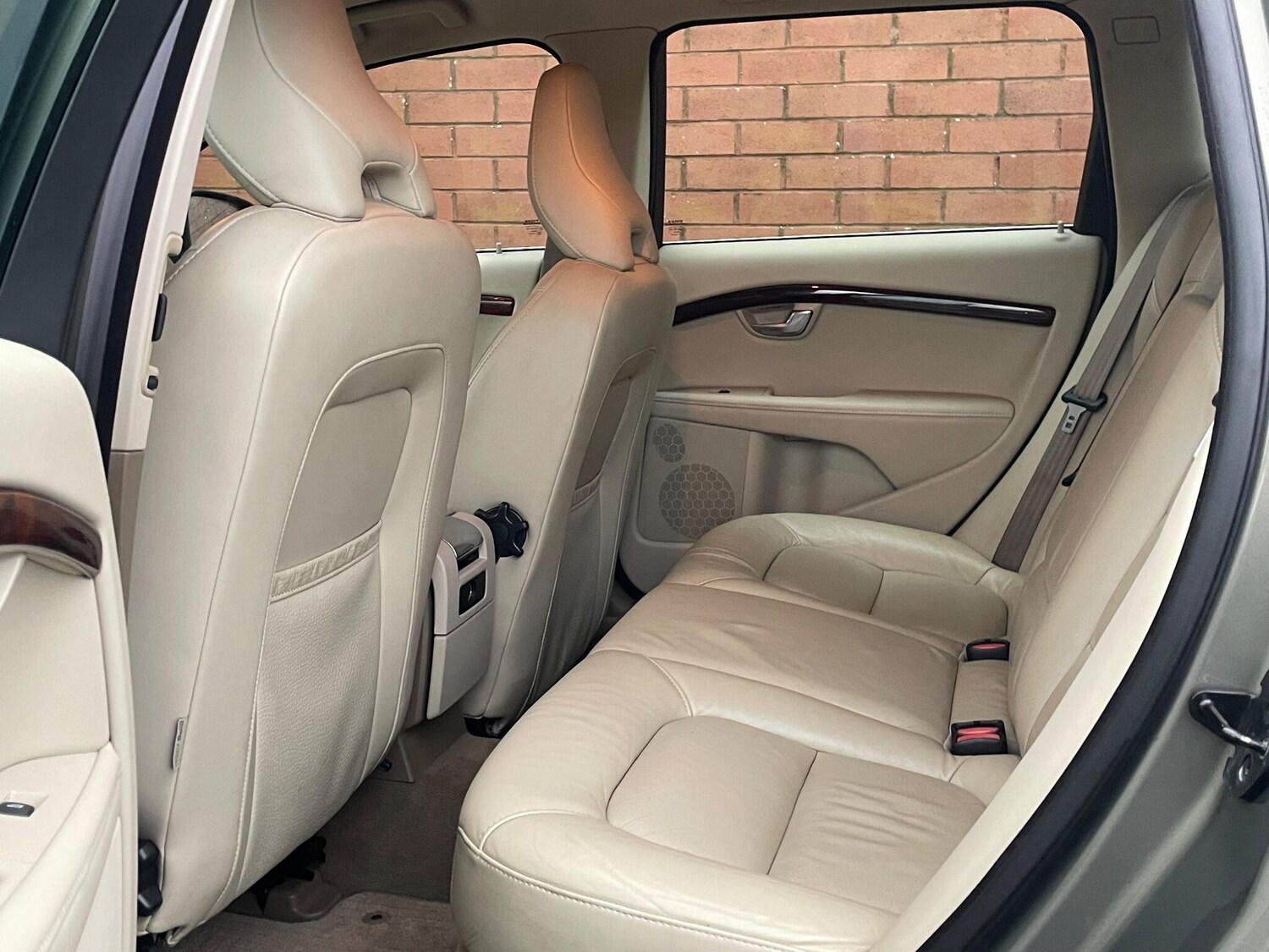 Used Volvo V70 2011 for sale - 77029614: Photo 45