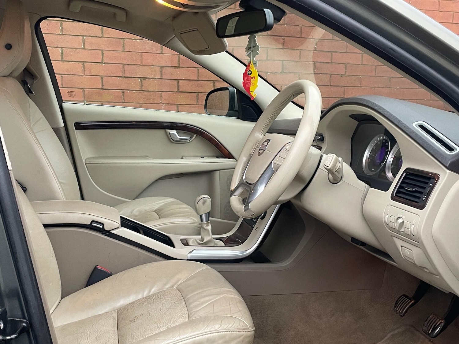 Used Volvo V70 2011 for sale - 77029614: Photo 5