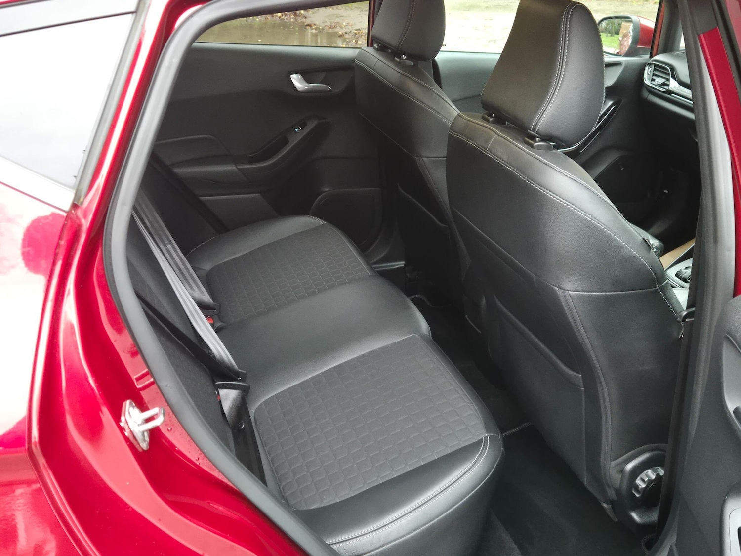 Used Ford Fiesta 2018 for sale - 76887184: Photo 5