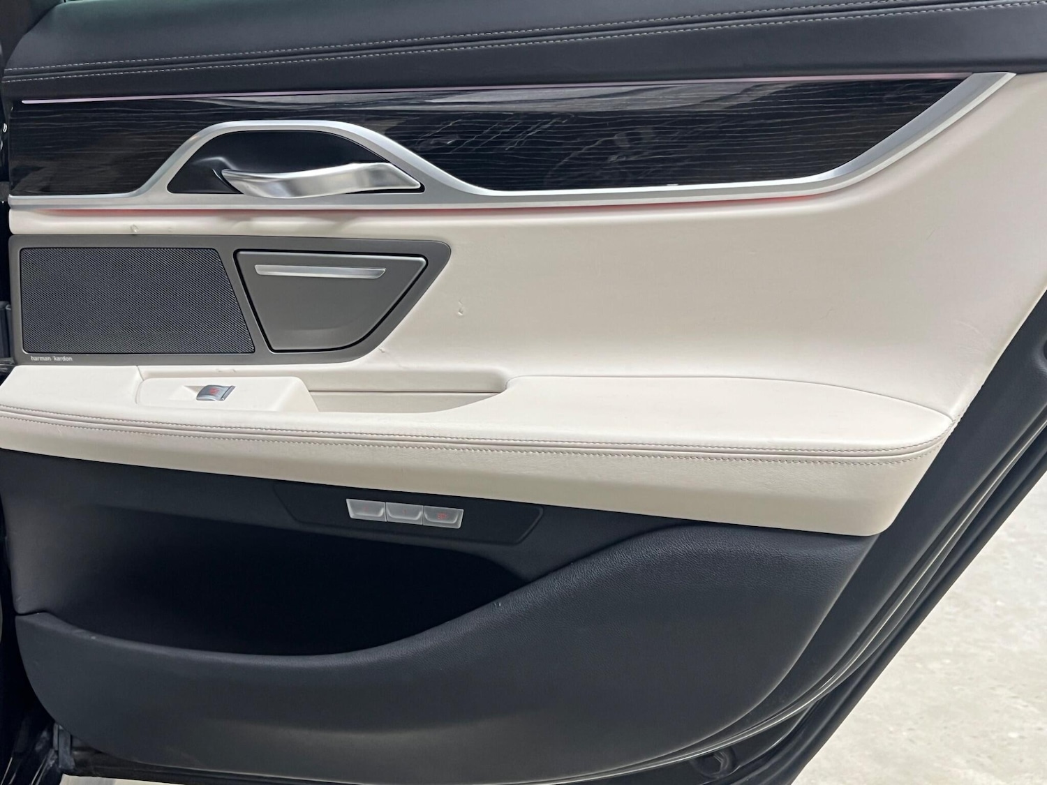 Used BMW 7 Series 2017 for sale - 76997464: Photo 11