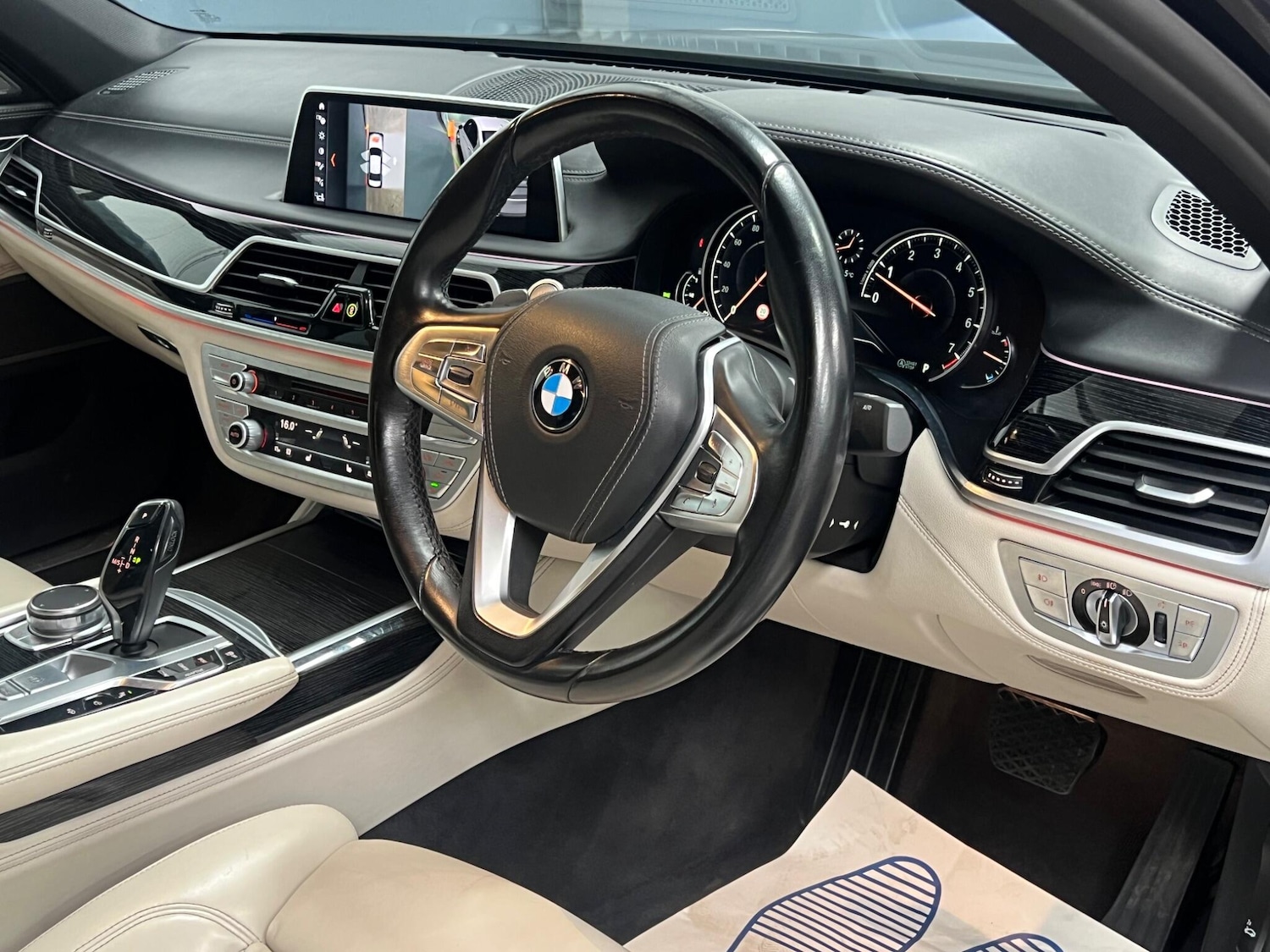 Used BMW 7 Series 2017 for sale - 76997464: Photo 16