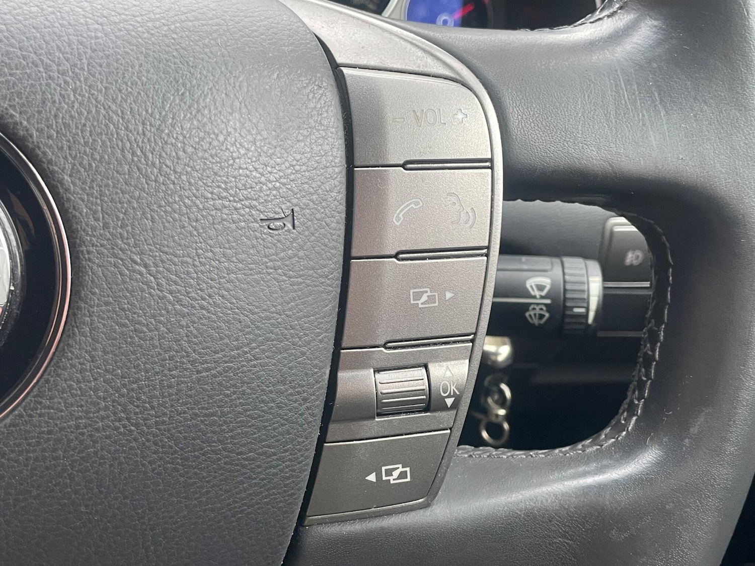 Used Volkswagen Phaeton for sale - 77238545: Photo 19