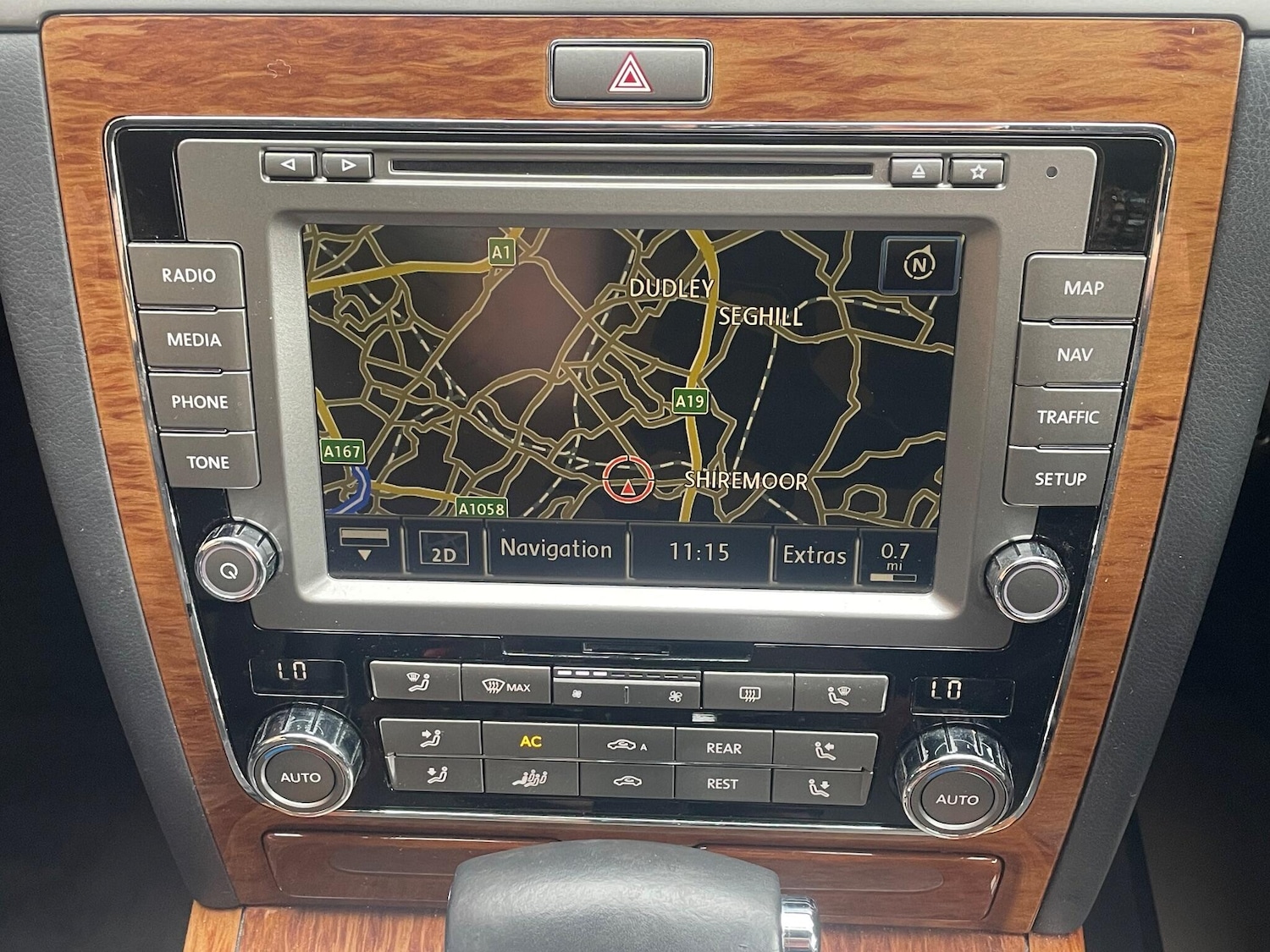 Used Volkswagen Phaeton for sale - 77238545: Photo 21