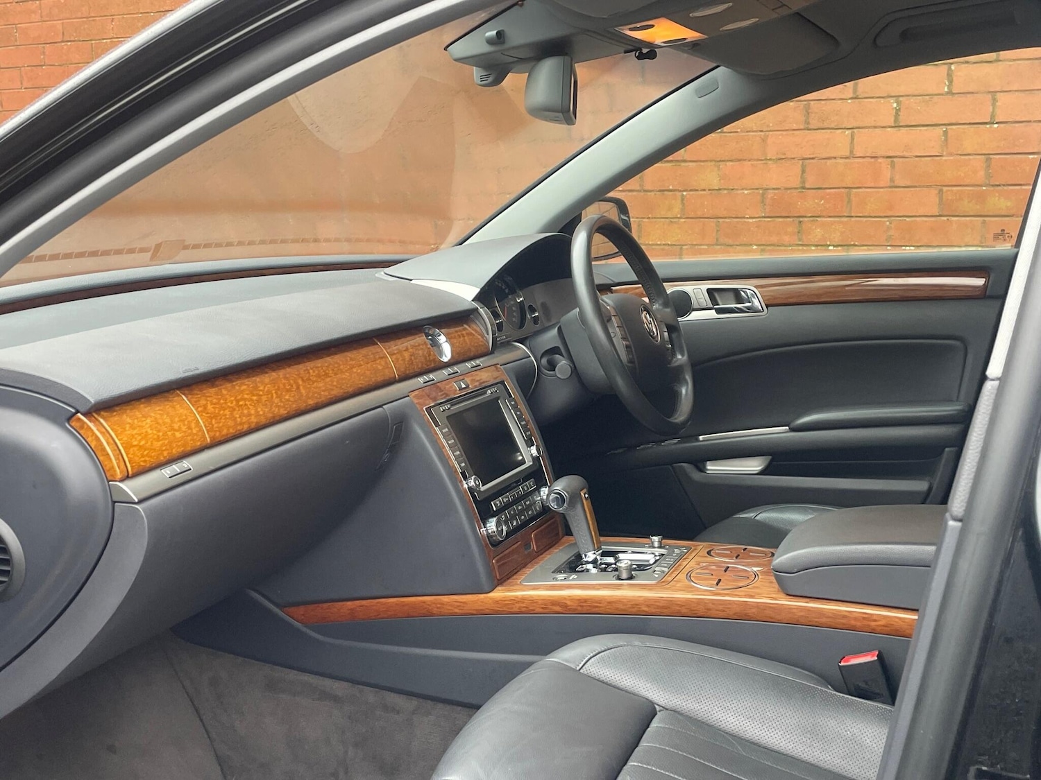 Used Volkswagen Phaeton for sale - 77238545: Photo 30