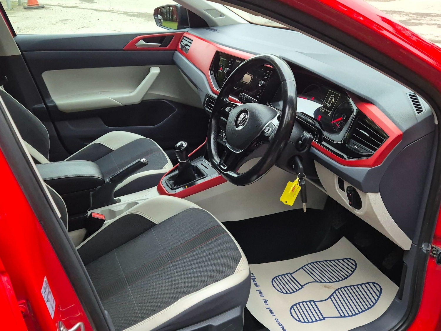 Used Volkswagen Polo 2018 for sale - 76528116: Photo 14