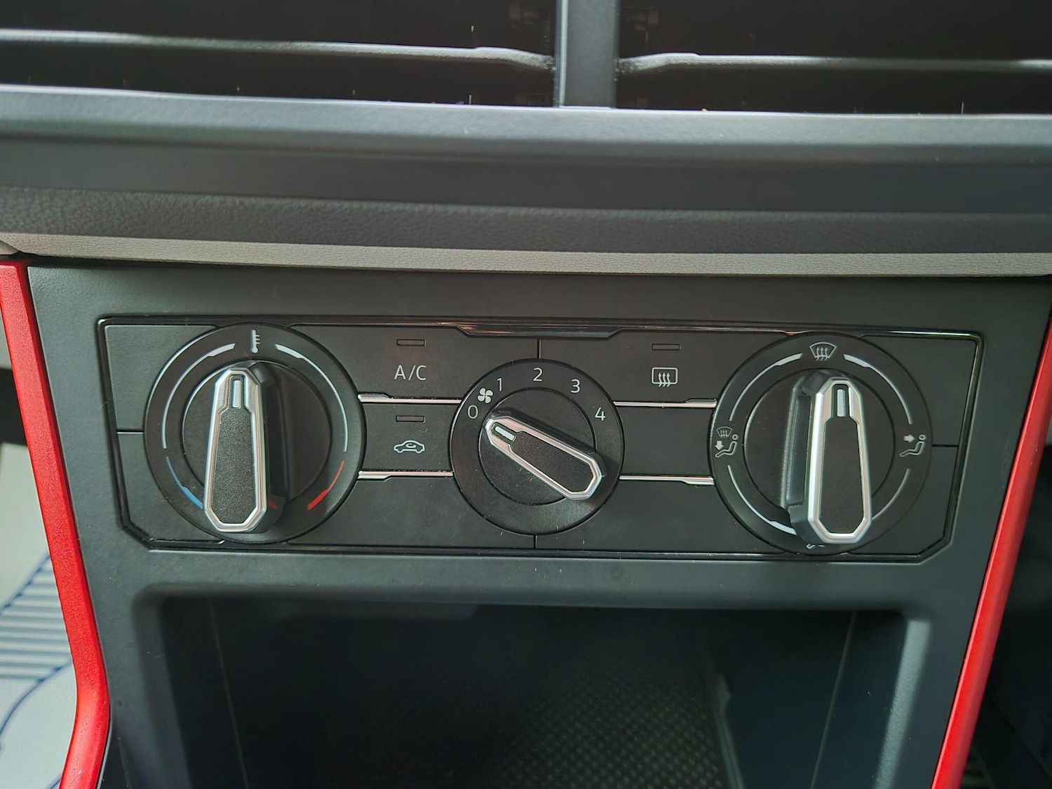 Used Volkswagen Polo 2018 for sale - 76528116: Photo 26