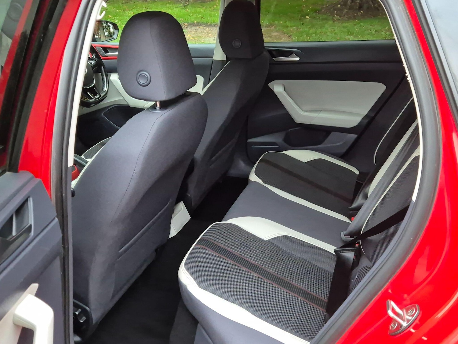 Used Volkswagen Polo 2018 for sale - 76528116: Photo 6