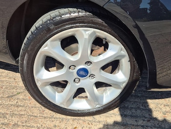 Used Ford Fiesta 2011 for sale - 78429458: Photo