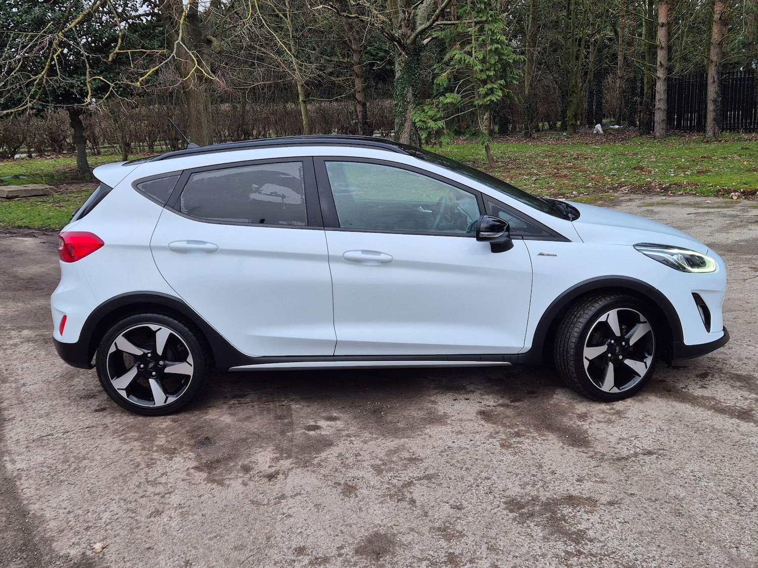 Used Ford Fiesta 2019 for sale - 77598904: Photo 4