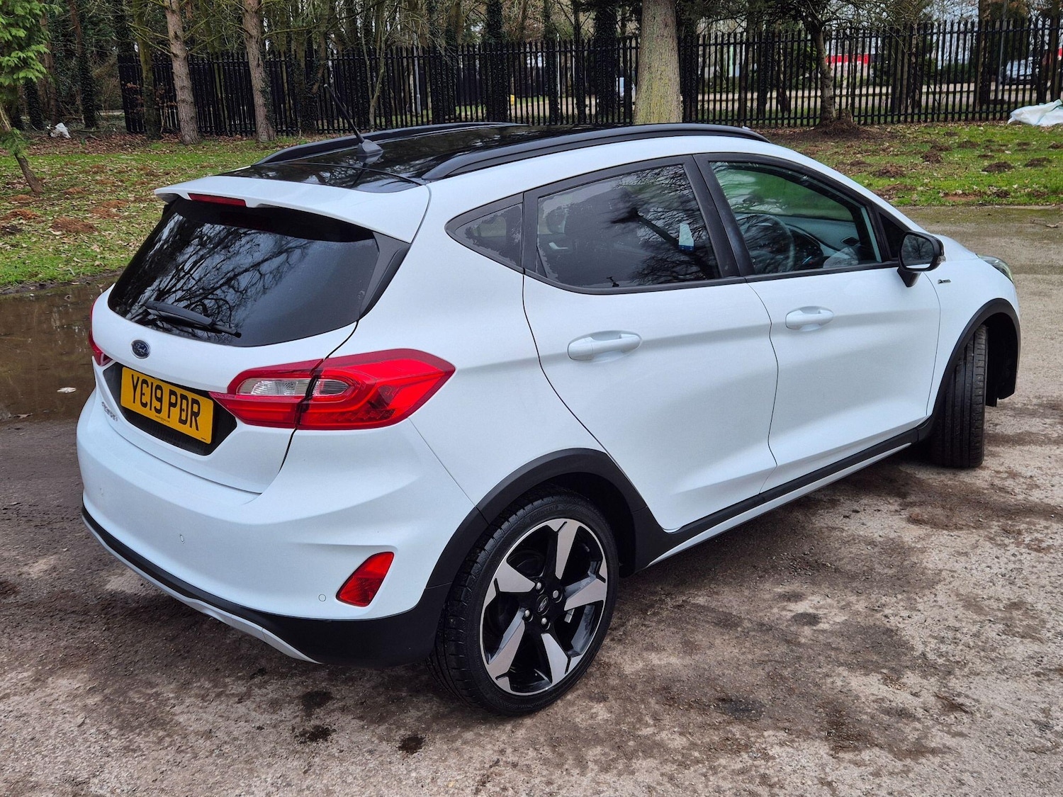 Used Ford Fiesta 2019 for sale - 77598904: Photo 6