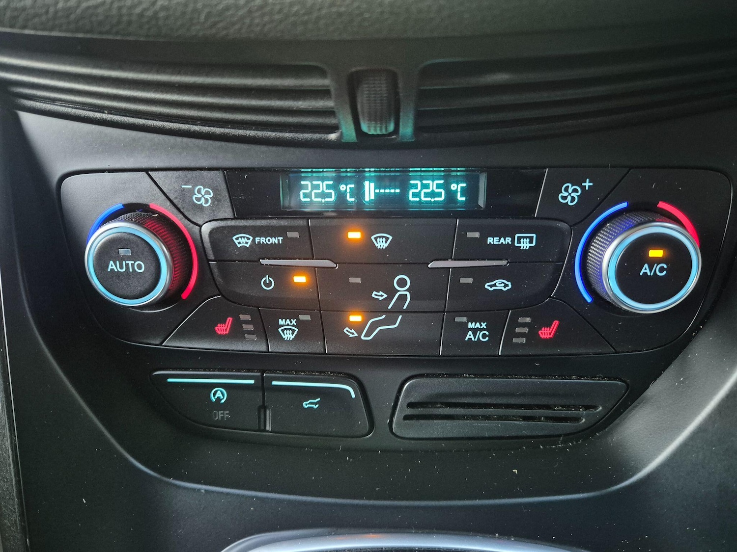 Used Ford Kuga 2018 for sale - 77191108: Photo 35