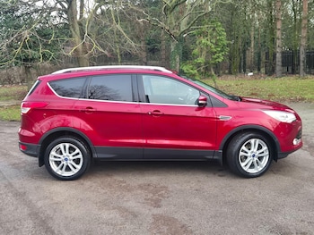 Used Ford Kuga 2015 for sale - 77015456: Photo